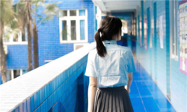 峨山如何找到一个可以帮助我生孩子的女人？